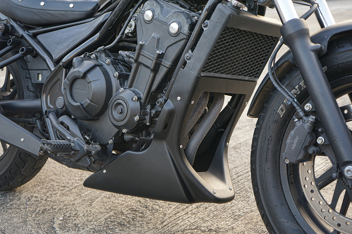 BLACK UNDER FAIRING COVER BELLY PAN ENGINE FOR HONDA REBEL CMX 500 2017-2024