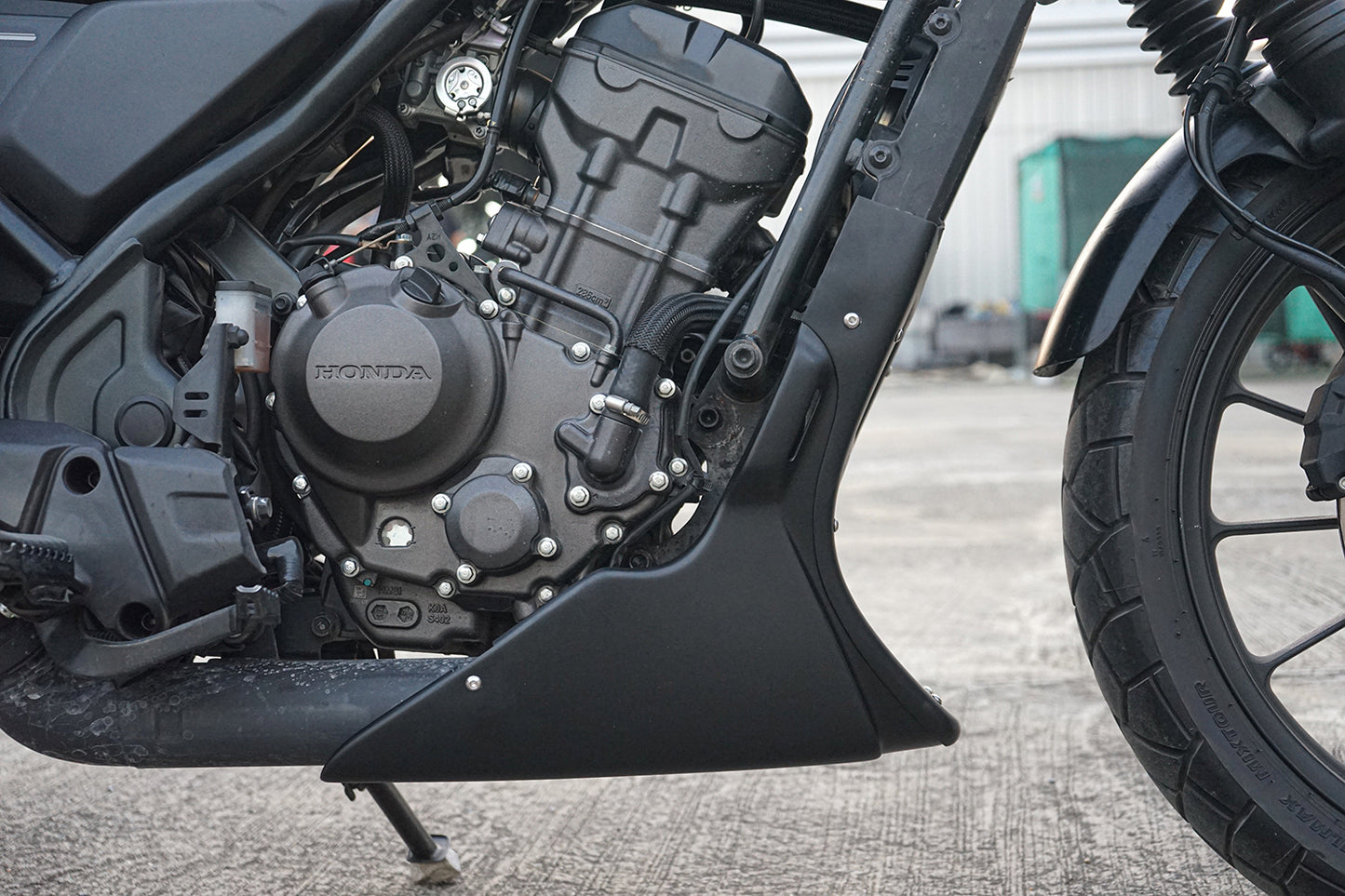 BLACK UNDER FAIRING COVER BELLY PAN ENGINE FOR HONDA SCL CL 300 2023 - 2025