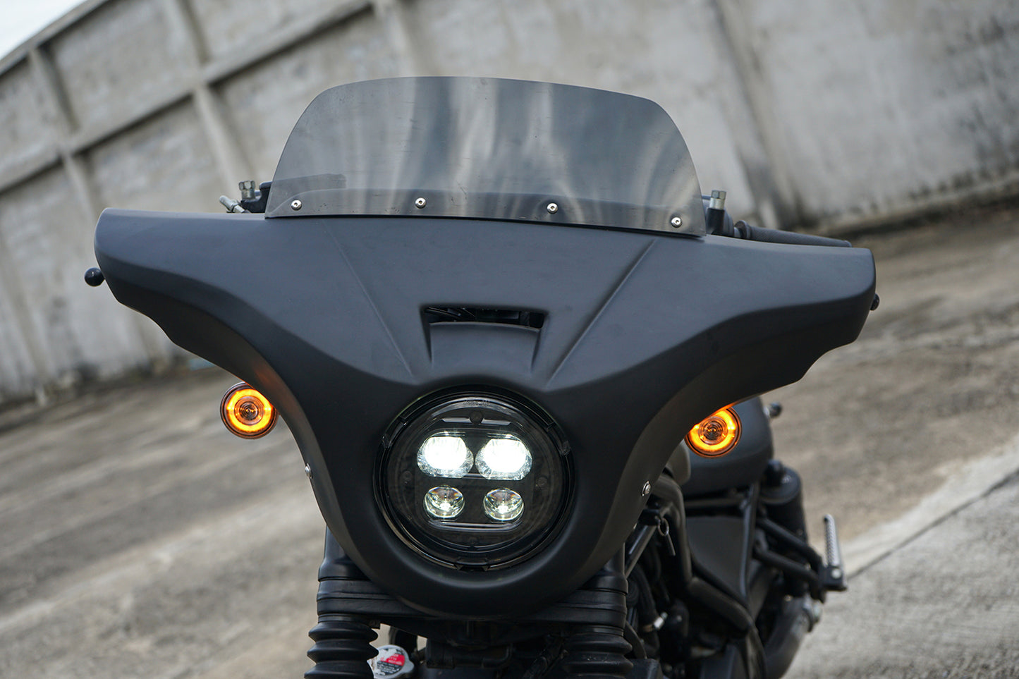 Front Batwing Fairing Windshield Matte Black Honda Rebel CMX 300-500 (2017-2025)