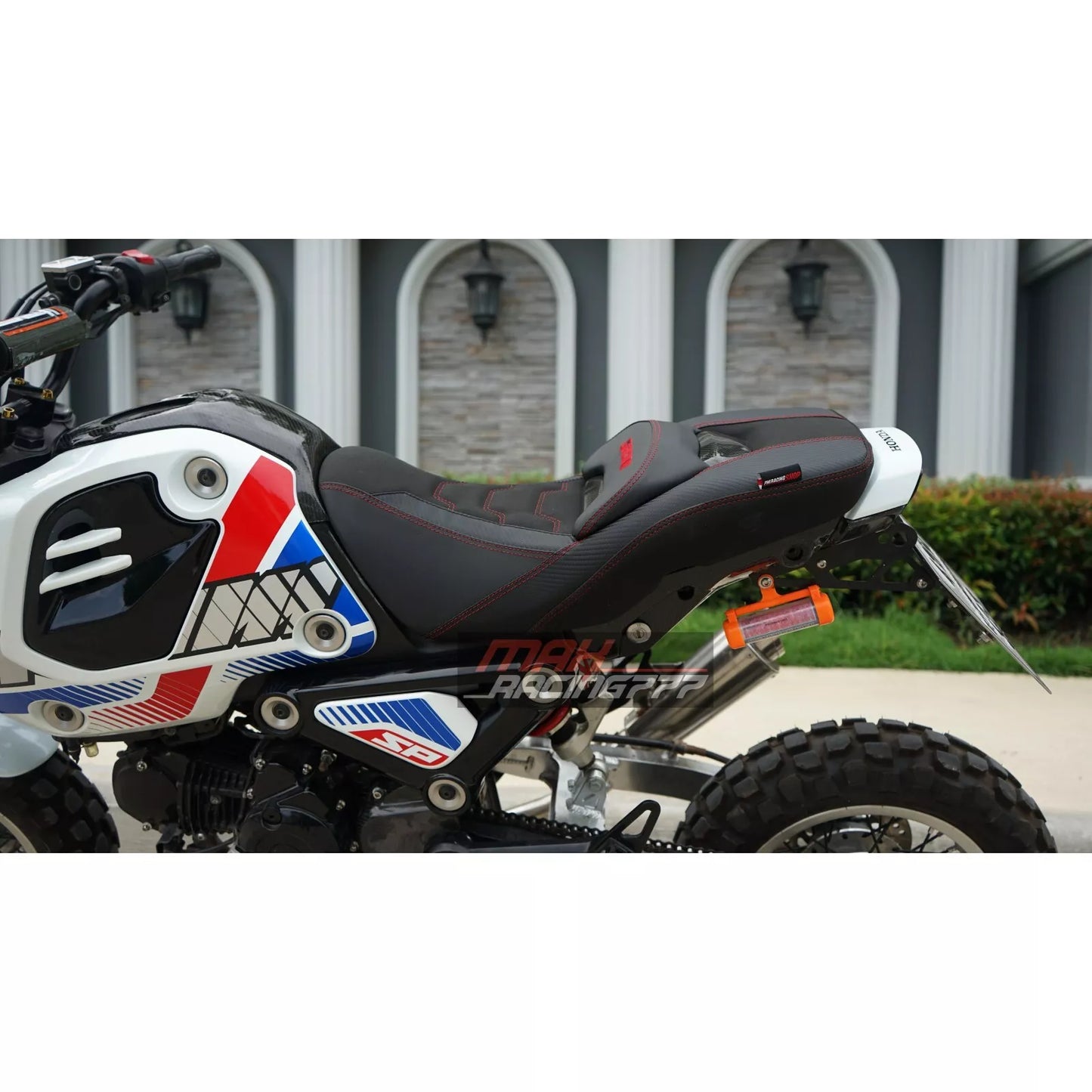 REPLACEMENT DUAL CARBON SEAT STITCH BLACK MAXNUS FIT FOR HONDA GROM125 2021-2025