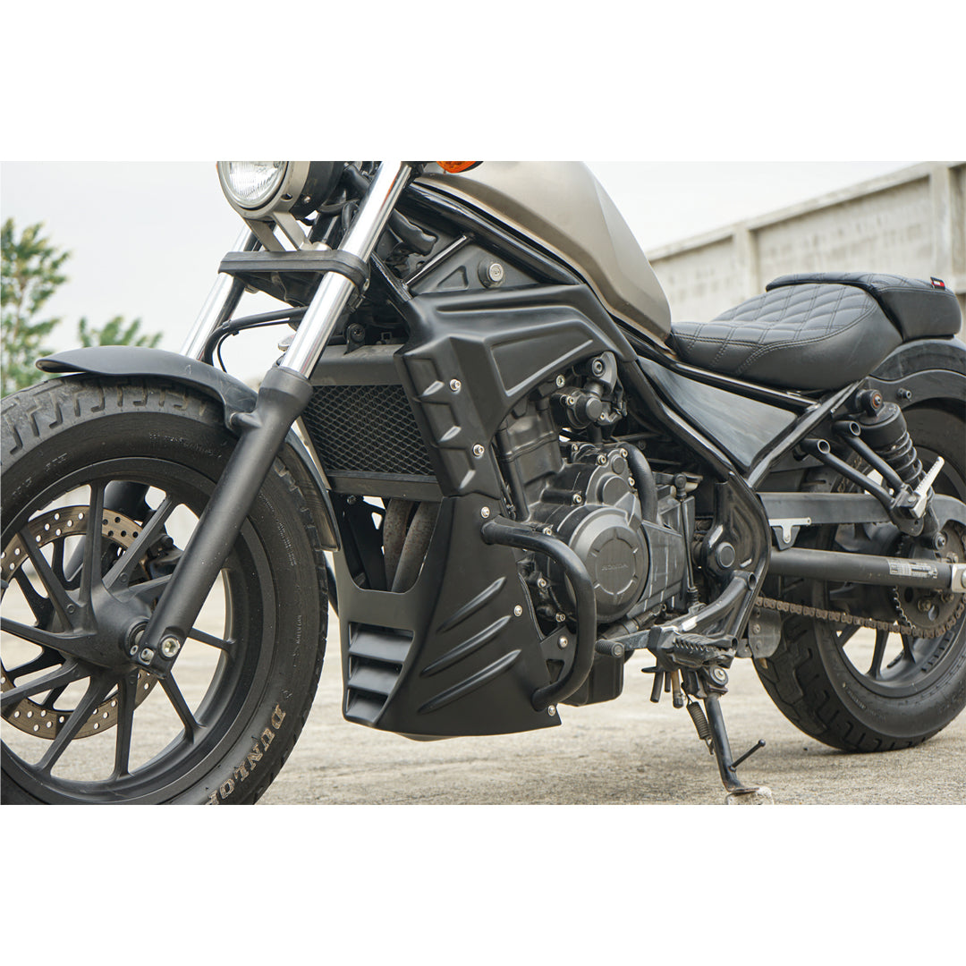 Side Cover Of The Engine Under Fairing & Crash Bar HONDA CMX REBEL 500 2017-2025