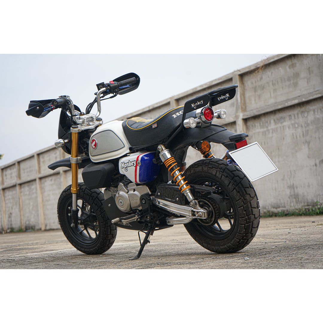 MATTE BLACK REAR CASE RACK LUGGAGE FIT FOR HONDA Z125 MONKEY125 2018-2024 (สำเนา)